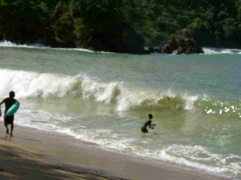 Englishmans Bay surf